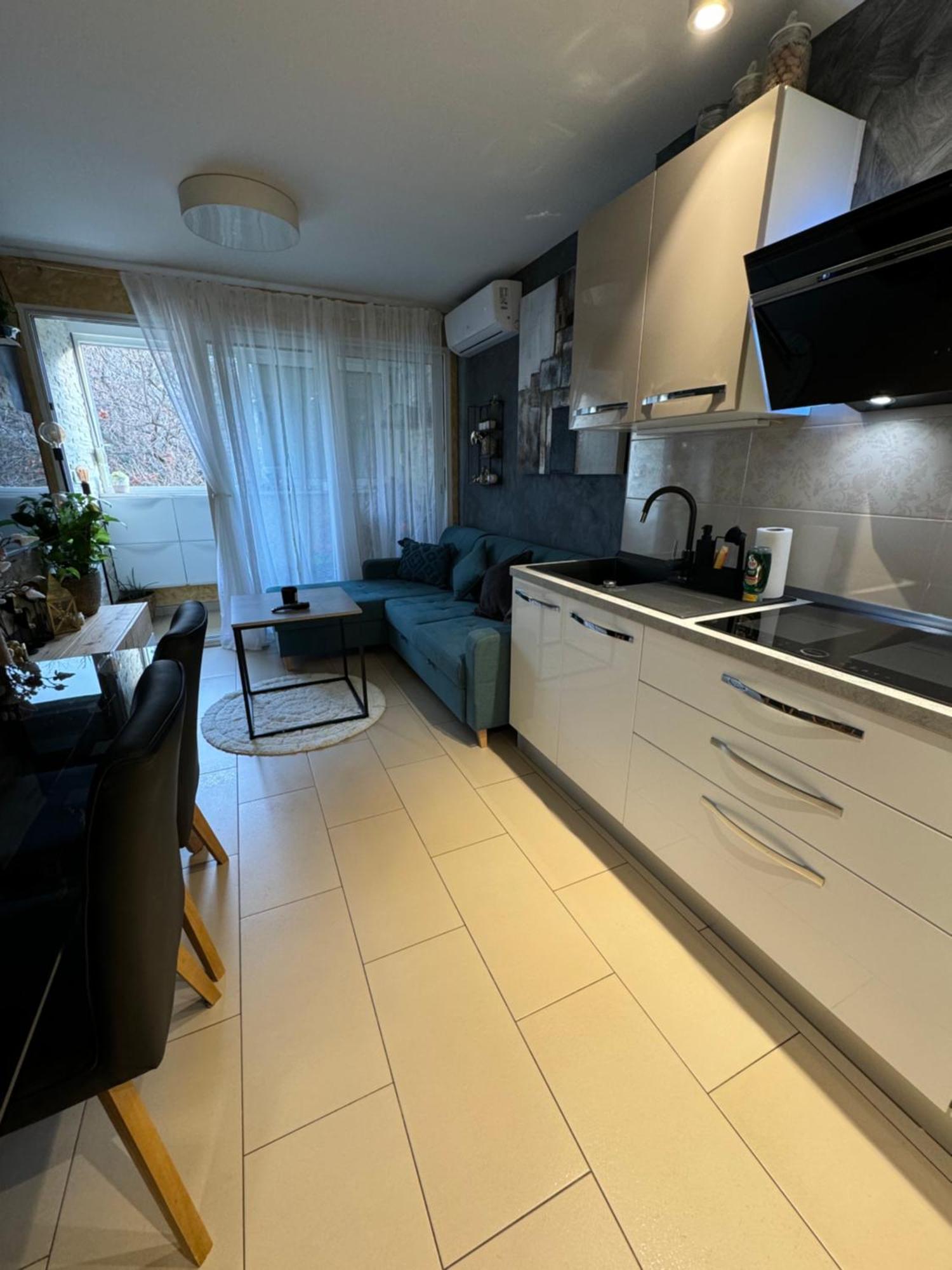 Apartment Astra With Private Parking Split Exterior foto